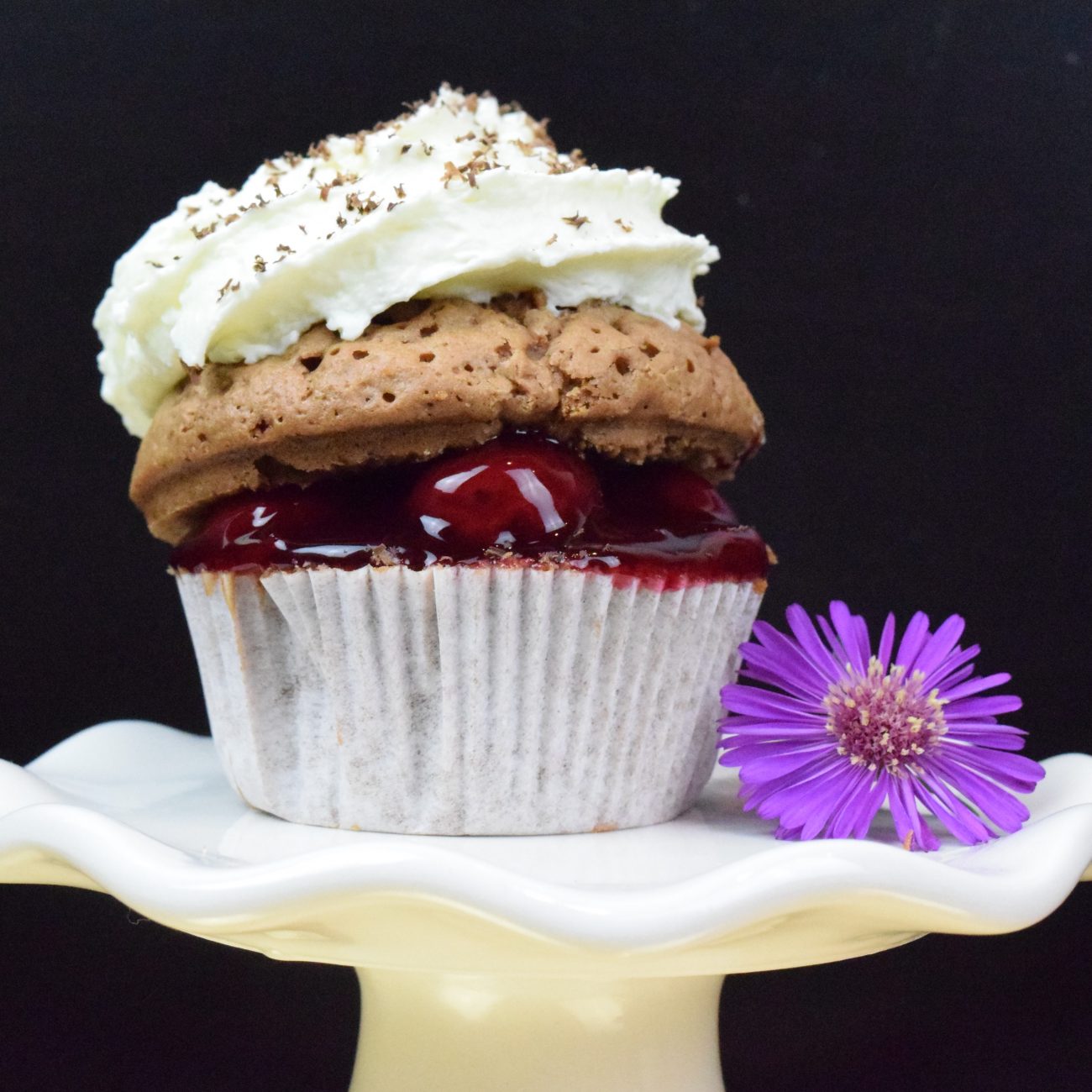 Schwarzwälder-Kirsch-Cupcakes