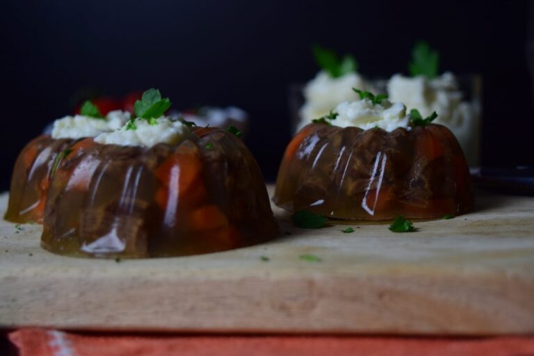 Rindfleisch-Sülzchen, Sülze, Rindfleisch, Mini-Gugel, herzafte Gugel, Blackforestkitchen