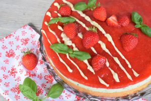 Erdbeer-Basilikum Torte