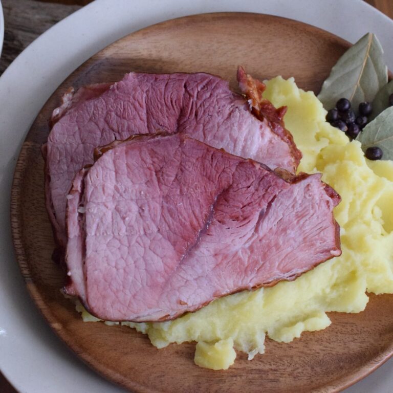 Schäufele mit Herdäpfelbrei