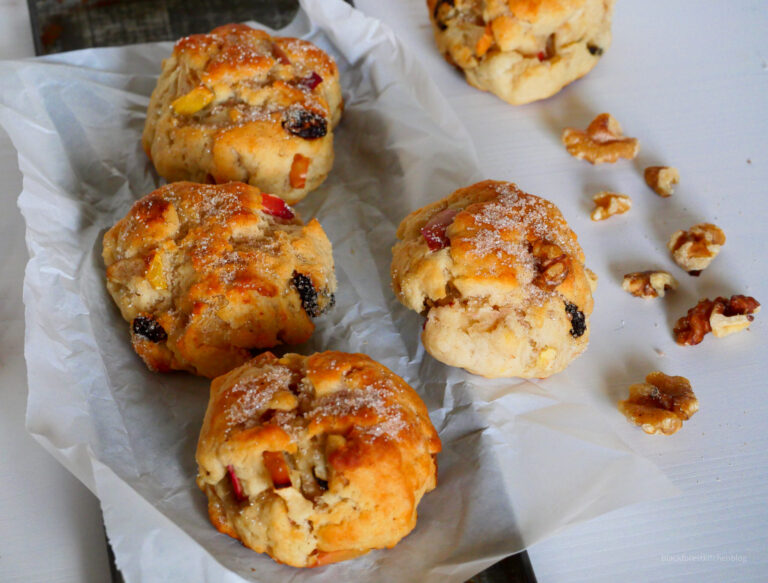 Herbstliche Apfelbällchen
