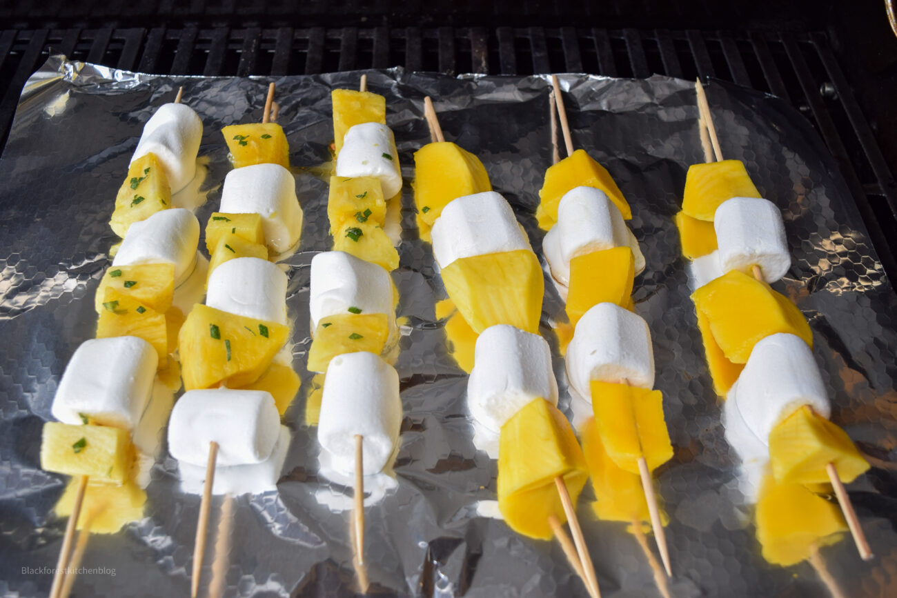 Plätzchen und Obstspieße vom Grill | Blackforestkitchenblog