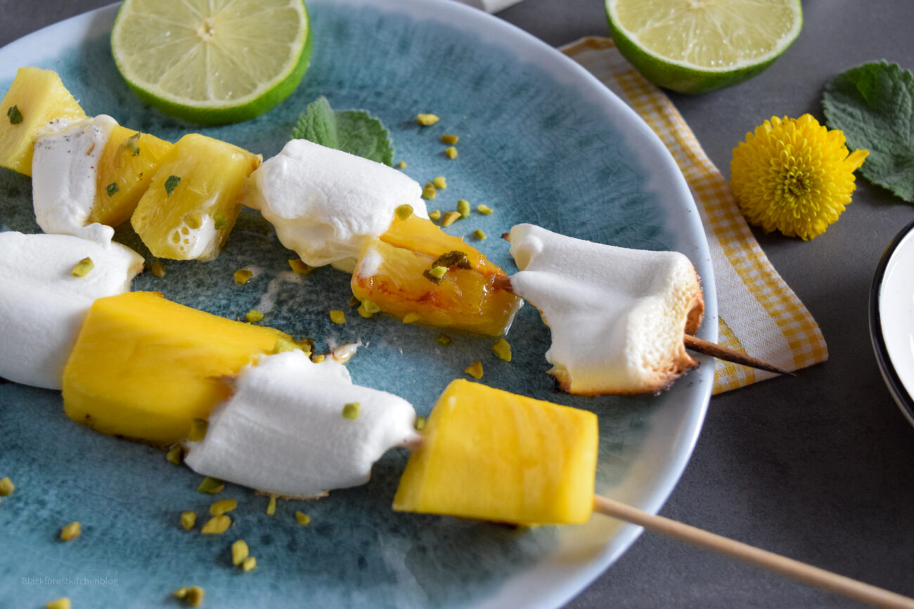 Plätzchen und Obstspieße vom Grill | Blackforestkitchenblog