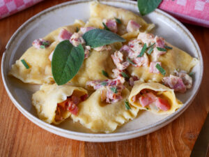 Ravioli mit Schwarzwälder Schinken