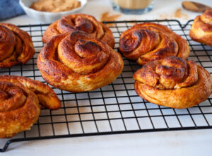 Zimtkringel aus Zeeland (Zeeuwse Bolussen)