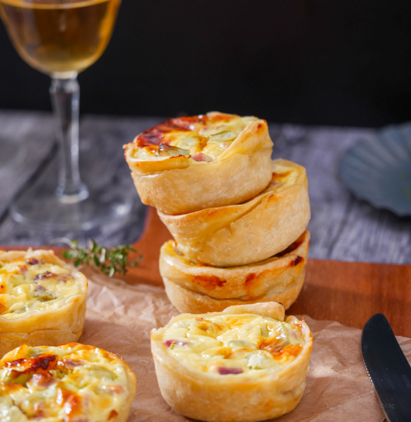 Zwiebelkuchen-Muffins