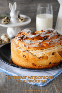 Osterbrot mit exotischen Trockenfrüchten