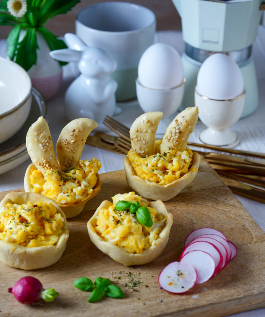 Rührei im Körbchen