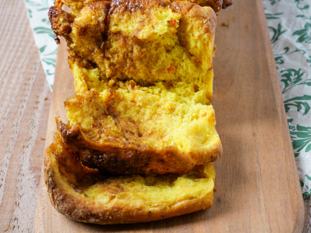 Kürbis-Zupfbrot mit Zimt