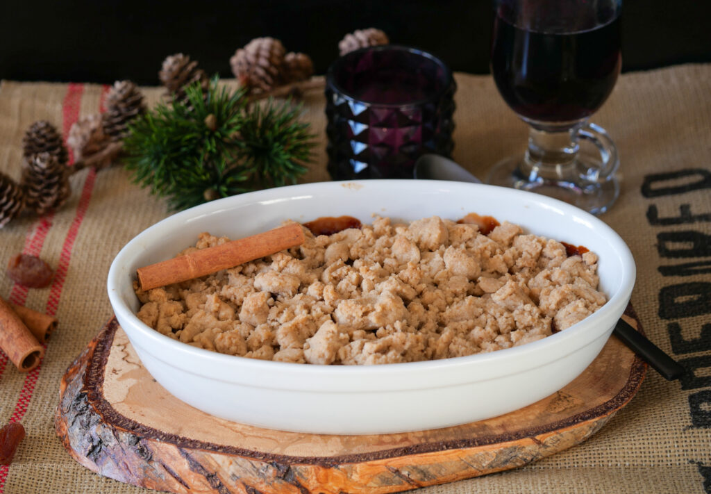 Winter Crumble mit Glühweinfrüchten