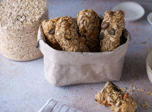 Schnelle Haferflockenstangen mit Quark