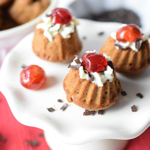 Mini-Gugel Schwarzwälderkirsch
