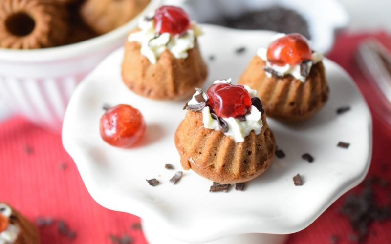 Mini-Gugel Schwarzwälderkirsch