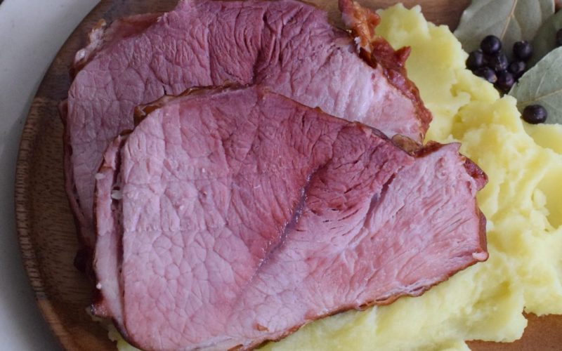 Schäufele mit Herdäpfelbrei