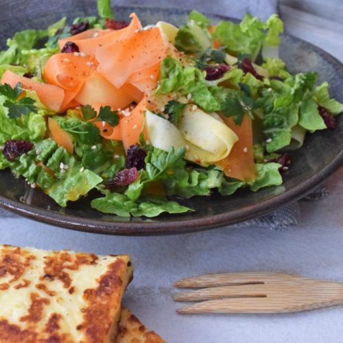 Karotten-Pastinakensalat mit Zitronendressing