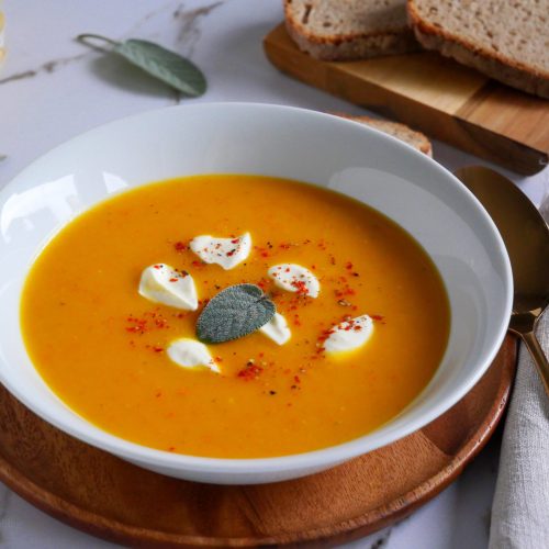 Kürbis-Orangen-Suppe