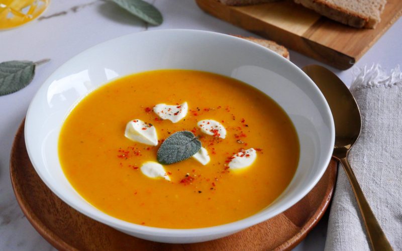 Kürbis-Orangen-Suppe