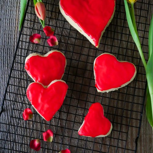 Quark-Ölteig-Herzen zum Valentinstag